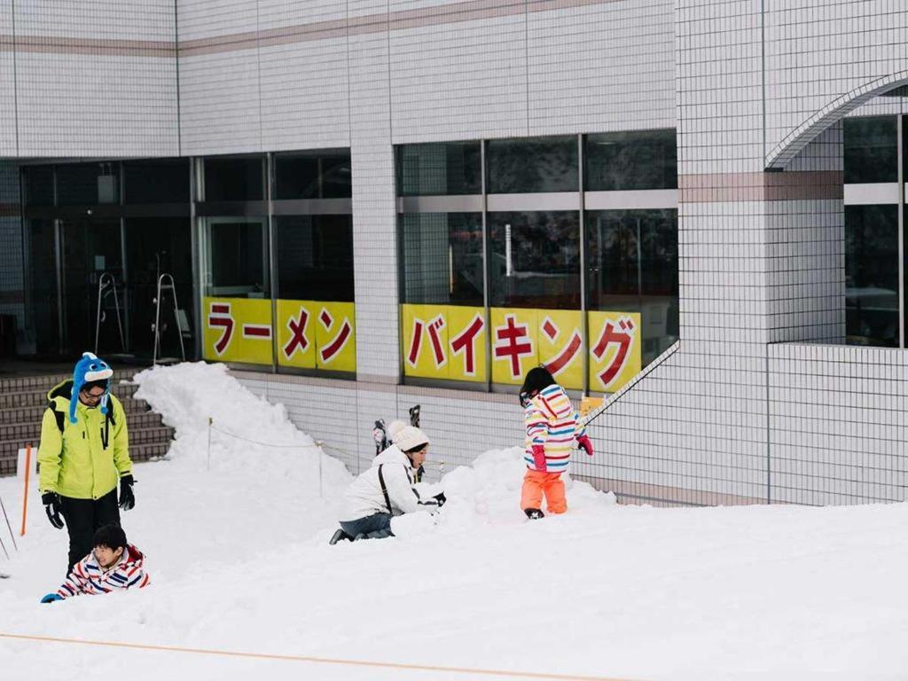 Yuzawa Toei Hotel Dış mekan fotoğraf